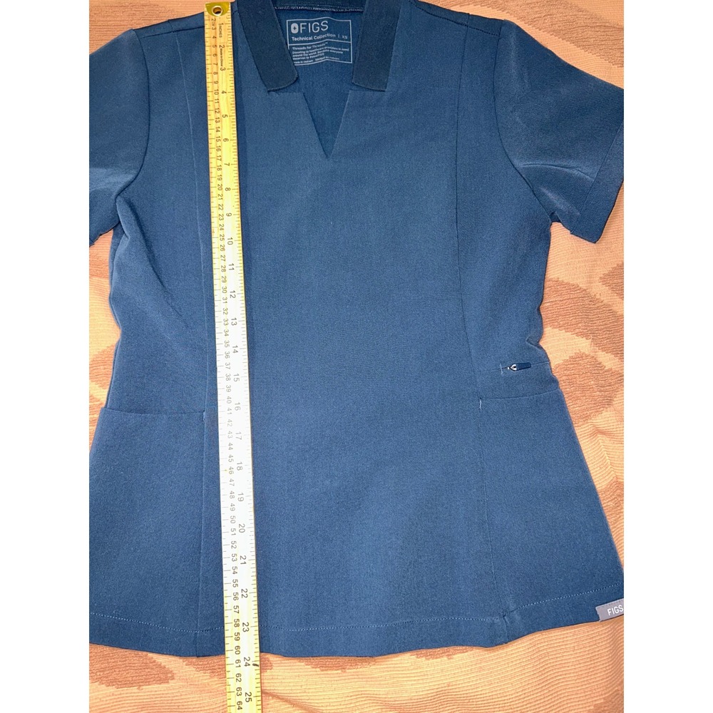 FIGS‎ Women Blue Short Sleeve V Neck Scrub Top Size XS Technical Collection - Picture 5 of 7